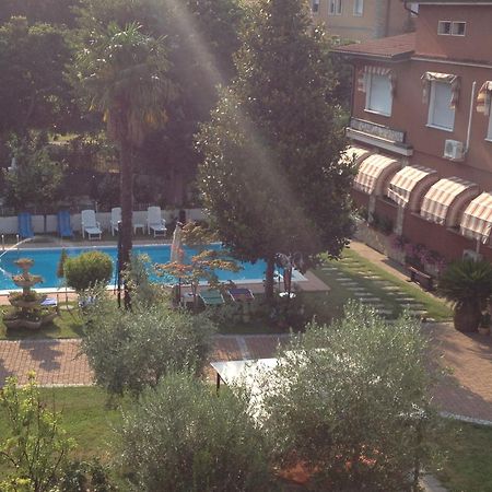 B&B Desenzano Desenzano del Garda Exterior foto